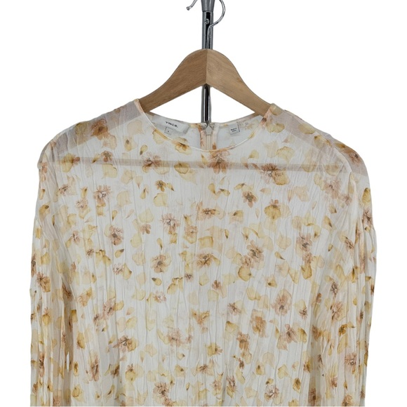 Vince Pressed Petal Long Sleeve Blouse in Off White Sheer Pleated size Small - Picture 4 of 12